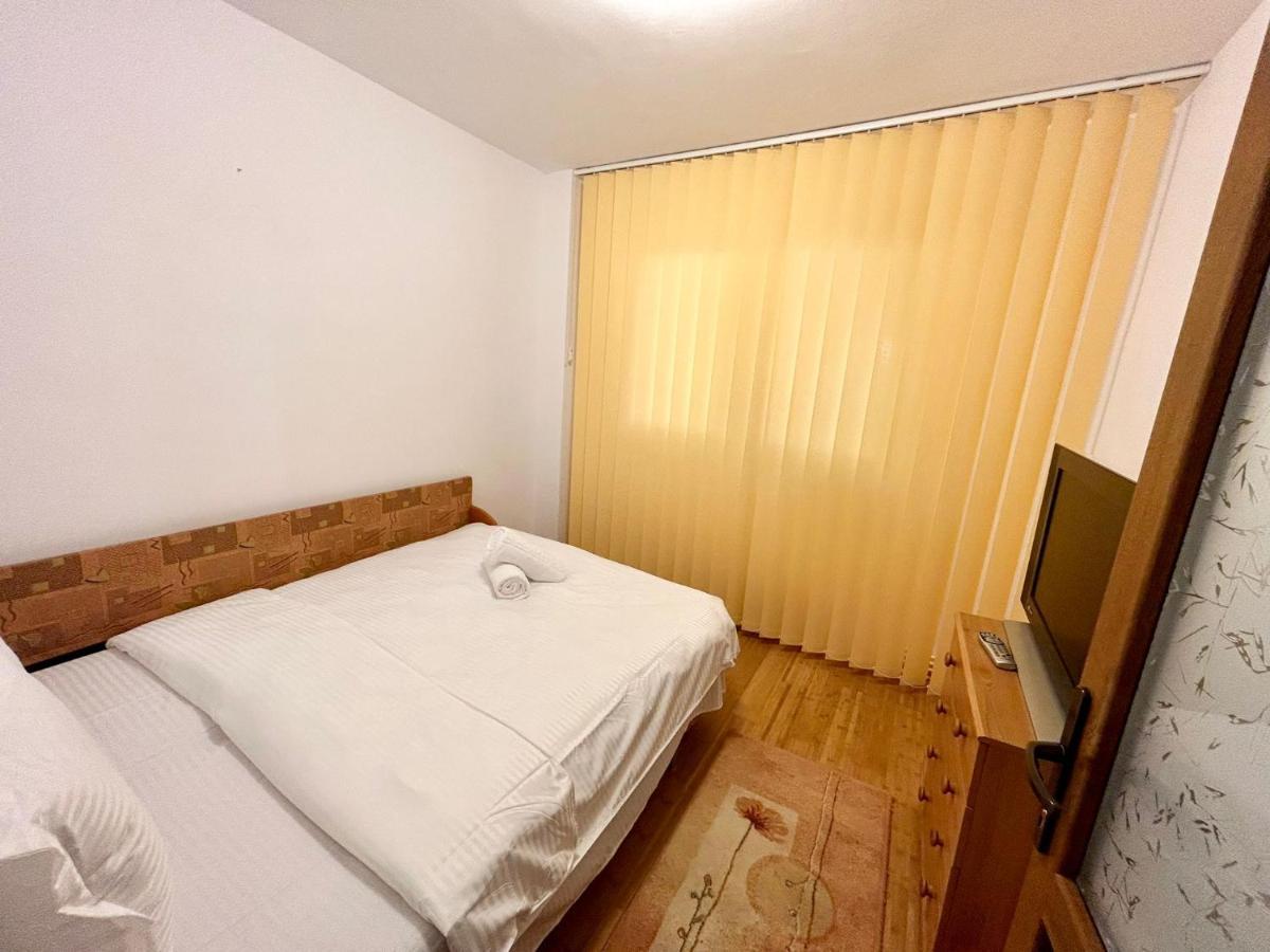 Jad - Familiy 4 Rooms Apartment - Near Forest And Historic Center - Racadau Brasov Exterior photo